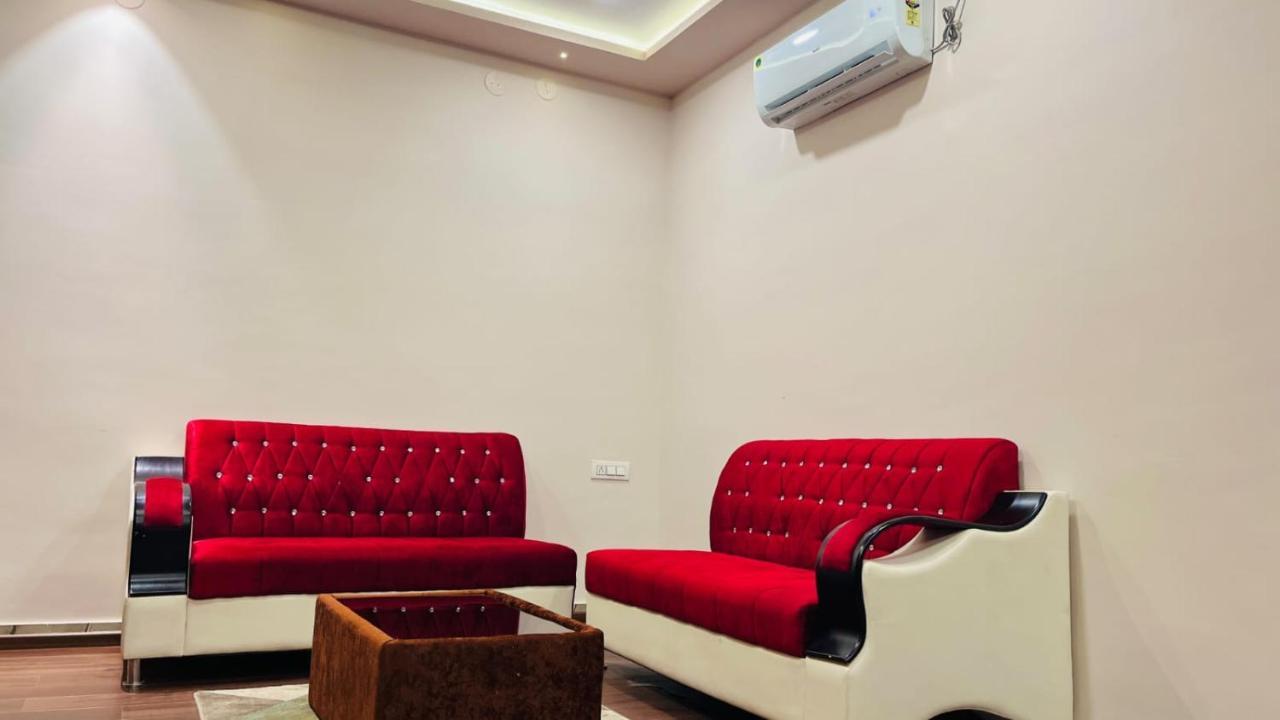 Sargawa The Palace Resort Ambikapur Buitenkant foto